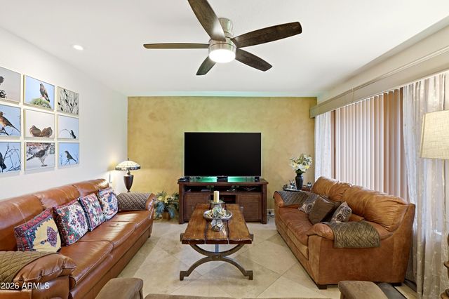 1431 E GARNET Avenue, Mesa, AZ 85204