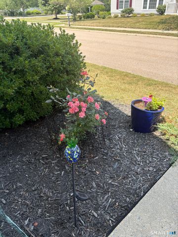 26 Beechwood Drive, Waterford, CT 06385