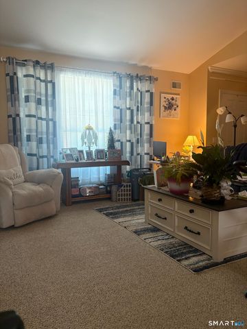 26 Beechwood Drive, Waterford, CT 06385