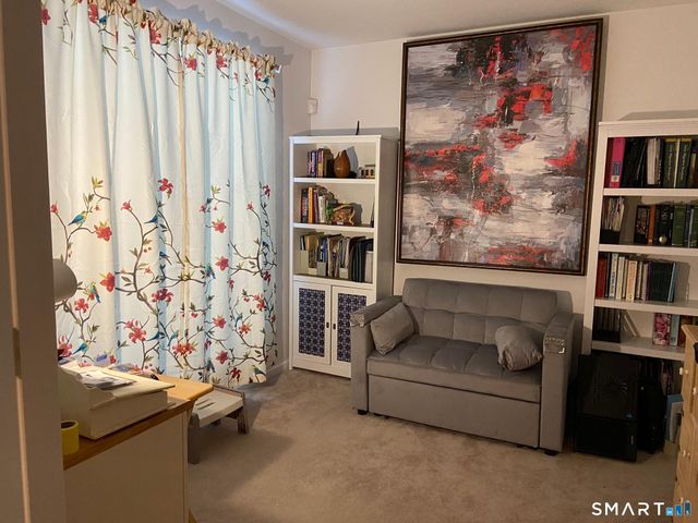 26 Beechwood Drive, Waterford, CT 06385