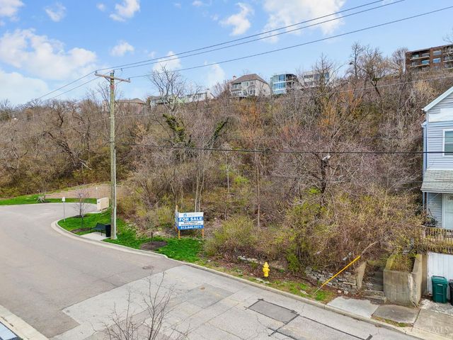 3108 Walworth Avenue, Cincinnati, OH 45226