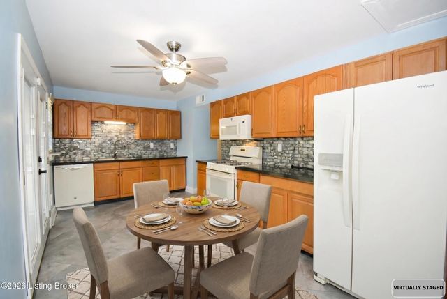 10507 Grafton Hall Rd, Louisville, KY 40272