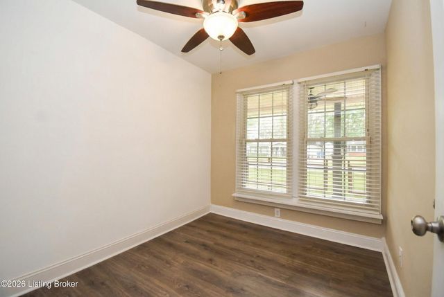 10507 Grafton Hall Rd, Louisville, KY 40272