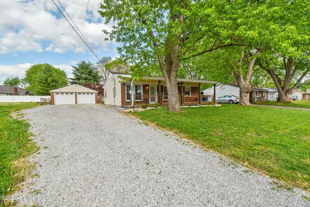 10507 Grafton Hall Rd, Louisville, KY 40272