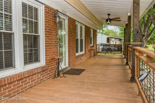 10507 Grafton Hall Rd, Louisville, KY 40272