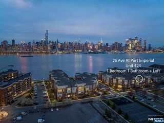 26 Ave At Port Imperial 424, West New York, NJ 07093