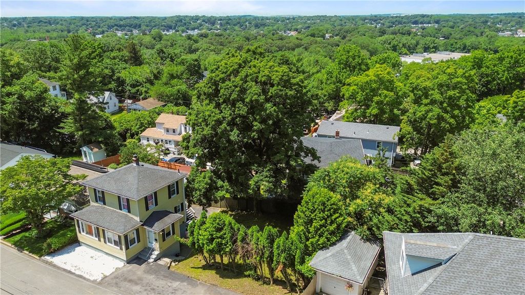 11 Brinkley Street, Providence, RI 02909