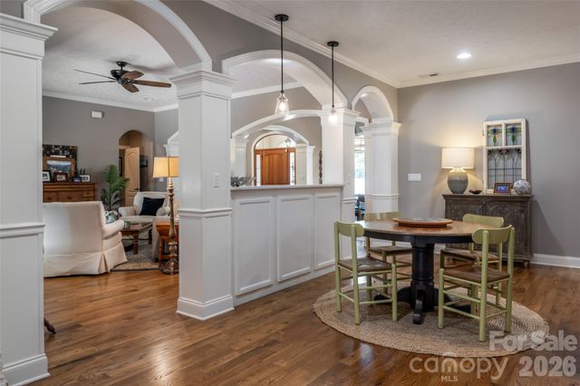 170 Cape Martin Circle, Hendersonville, NC 28791