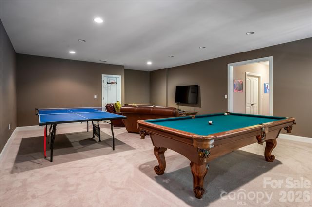 170 Cape Martin Circle, Hendersonville, NC 28791