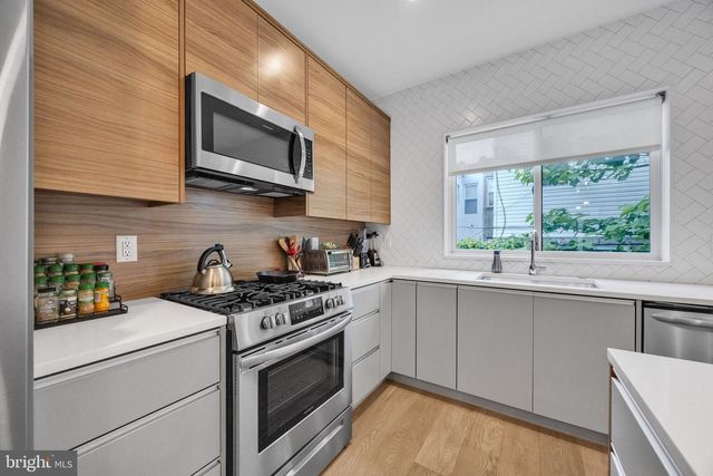 1752 N BAILEY ST, Philadelphia, PA 19121