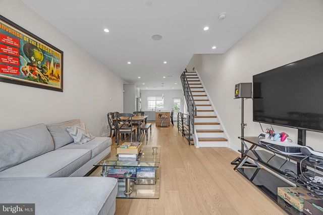 1752 N BAILEY ST, Philadelphia, PA 19121