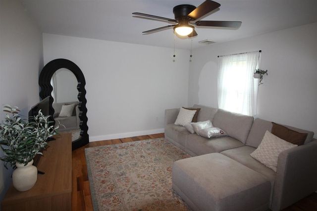4 Ferland Drive, Derry, NH 03038