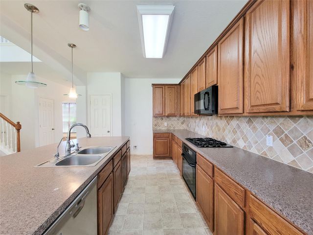 11333 Easton Springs Drive, Pearland, TX 77584