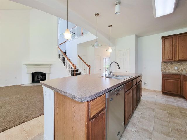 11333 Easton Springs Drive, Pearland, TX 77584