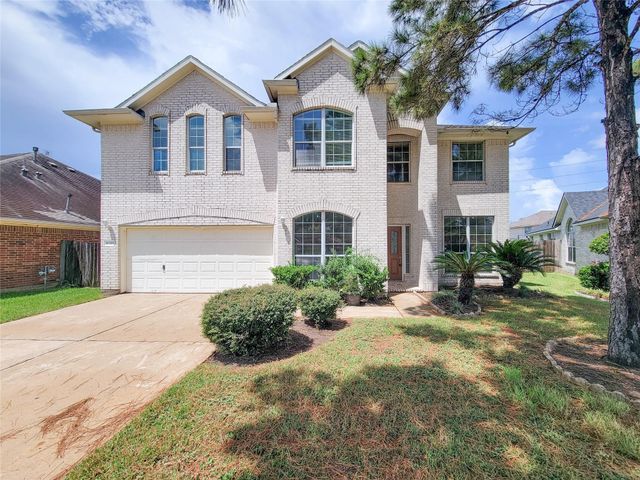11333 Easton Springs Drive, Pearland, TX 77584