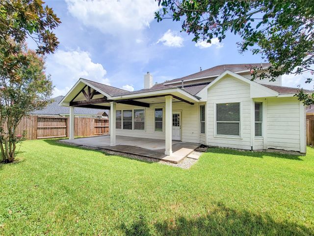 11333 Easton Springs Drive, Pearland, TX 77584