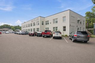 303 S Poplar St, Paris, TN 38242