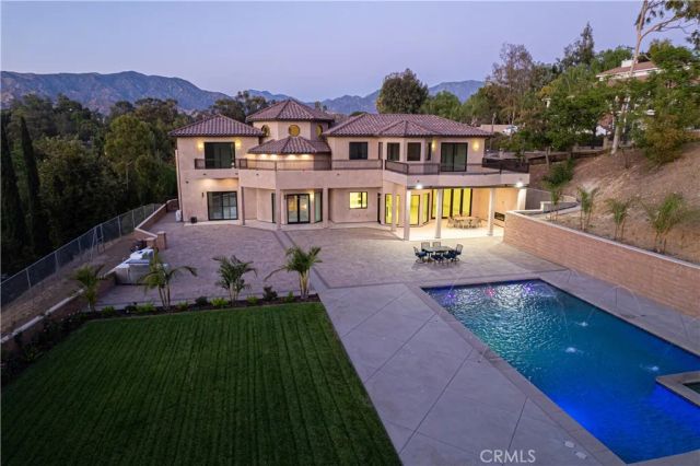 10521 Mary Bell Avenue, Shadow Hills, CA 91040