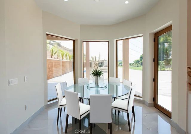 10521 Mary Bell Avenue, Shadow Hills, CA 91040