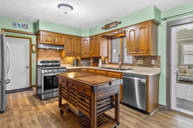 817 W Milwaukee STREET, Jefferson, WI 53549