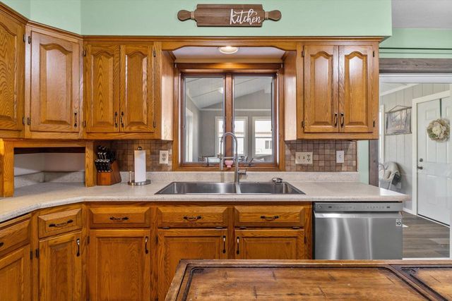 817 W Milwaukee STREET, Jefferson, WI 53549