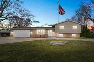 817 W Milwaukee STREET, Jefferson, WI 53549