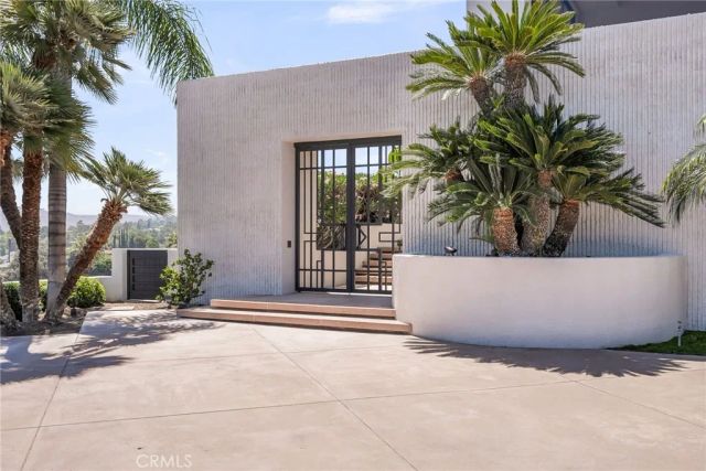2130 Old Quarry Road, Riverside, CA 92506