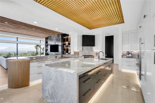 2130 Old Quarry Road, Riverside, CA 92506