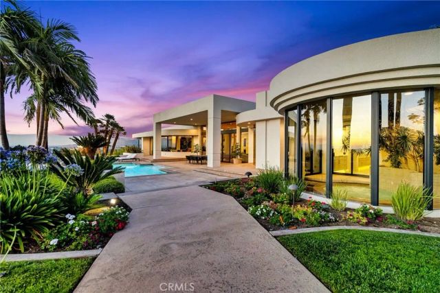 2130 Old Quarry Road, Riverside, CA 92506