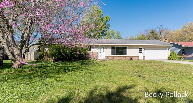 338 N 145th Avenue, Park Twp, MI 49424