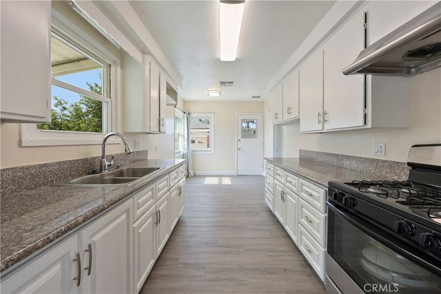 5405 Palo Verde, Montclair, CA 91763