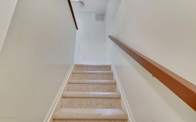 51 Richmond Court, Tinton Falls, NJ 07712
