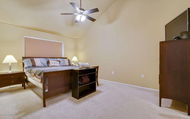 51 Richmond Court, Tinton Falls, NJ 07712