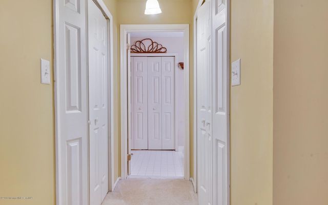 51 Richmond Court, Tinton Falls, NJ 07712