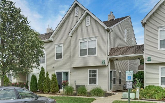 51 Richmond Court, Tinton Falls, NJ 07712