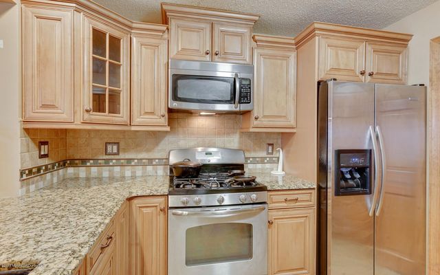 51 Richmond Court, Tinton Falls, NJ 07712