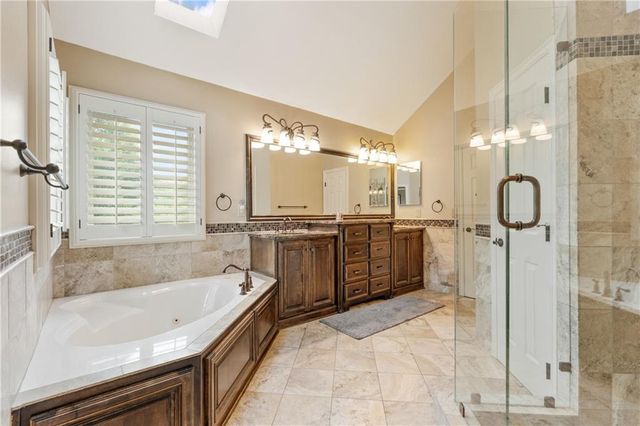 8217 W 146th Terrace, Overland Park, KS 66223
