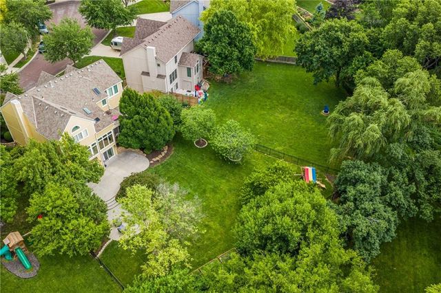 8217 W 146th Terrace, Overland Park, KS 66223