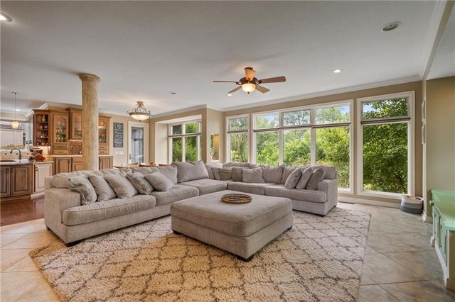 8217 W 146th Terrace, Overland Park, KS 66223
