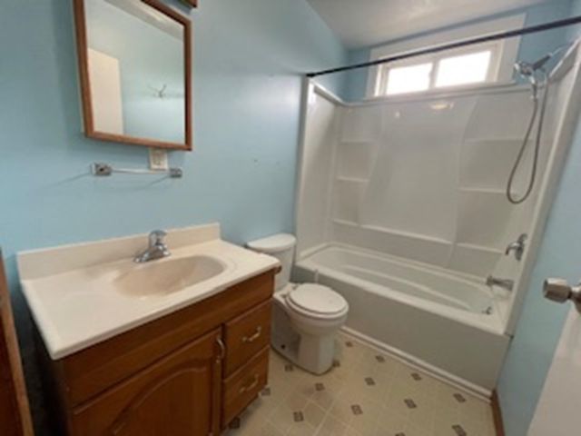 163 Hinesburg Road, South Burlington, VT 05403