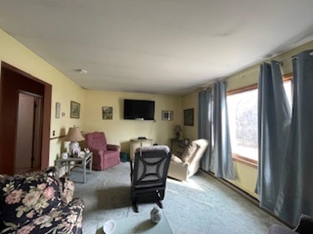 163 Hinesburg Road, South Burlington, VT 05403