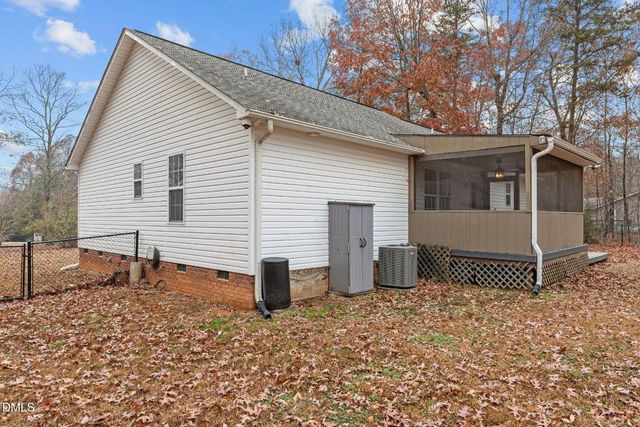 1401 High Ridge Drive, Mebane, NC 27302