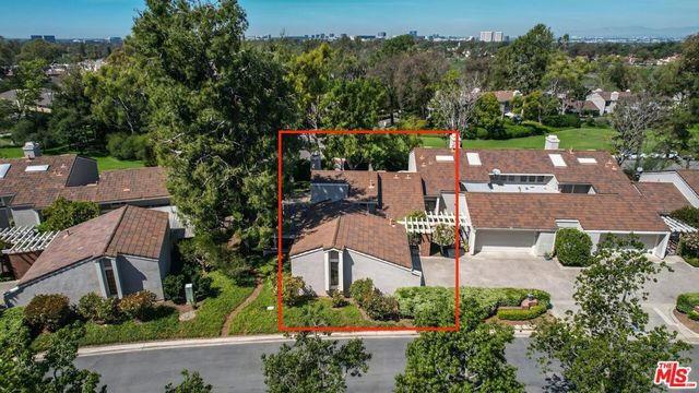 11 Rocky 12, Irvine, CA 92612