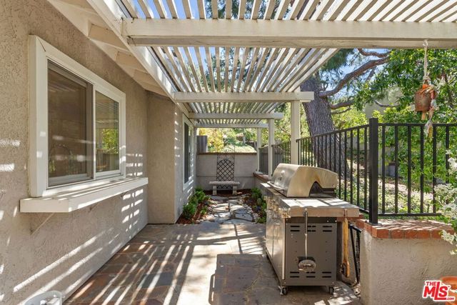 11 Rocky 12, Irvine, CA 92612