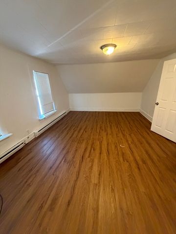 10 Neptune St Ct 2, Lynn, MA 01905