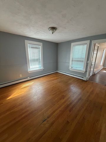 10 Neptune St Ct 2, Lynn, MA 01905