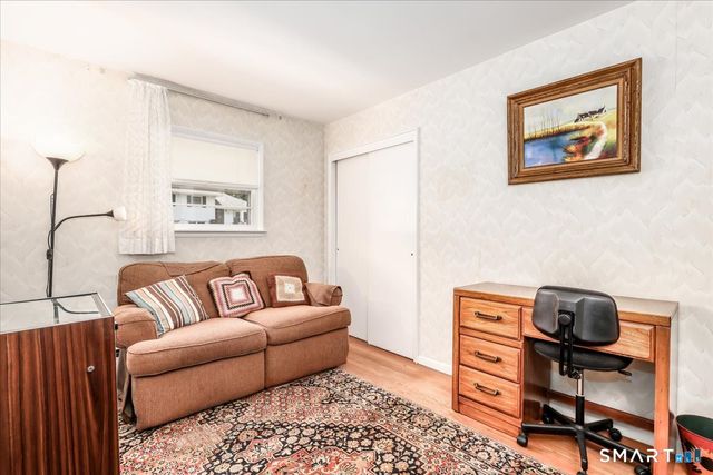 9 Manning Street, New Fairfield, CT 06812