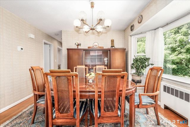 9 Manning Street, New Fairfield, CT 06812