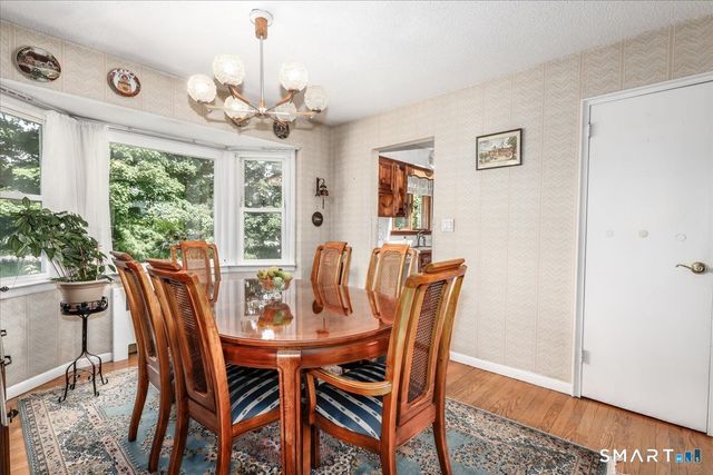 9 Manning Street, New Fairfield, CT 06812