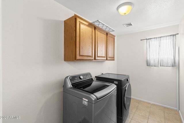 691 E CHRISTOPHER Street, San Tan Valley, AZ 85140
